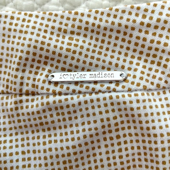 I ❤️ Tyler Madison Woman's Pull-on Shorts Size M - Picture 5 of 6